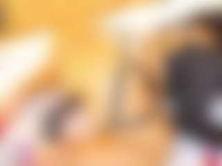 Live cam show with AnnieWolf - Spank Ebony on Dolls Live