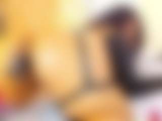 Live cam show with AnnieWolf - Brown Eyes on Dare Cams