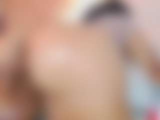 Live cam show with AnnieWolf - Control on Fling VIP Chat