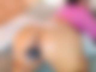 AnnieWolf's Live Sex Cam Show