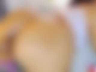 Live cam show with AnnieWolf - Double Penetration on Camsoda