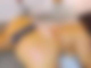 AnnieWolf's Live Sex Cam Show