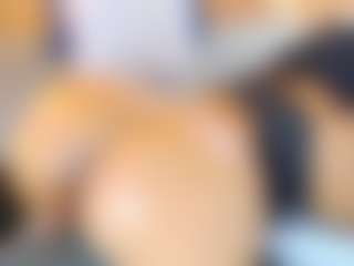 Live cam show with AnnieWolf - Ebony on Camsoda | colombia