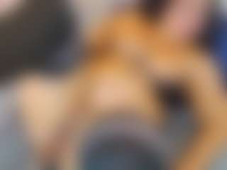 AnnieWolf's Live Sex Cam Show
