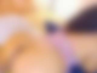 AnnieWolf's Live Sex Cam Show