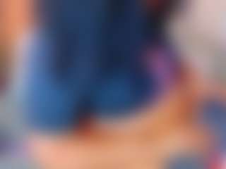 AnnieWolf's Live Sex Cam Show