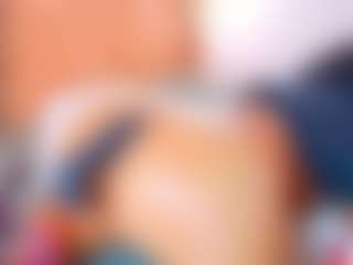 AnnieWolf's Live Sex Cam Show
