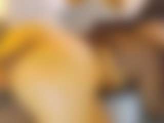 Live cam show with AnnieWolf - Lingerie on milfzrlive.com