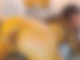 Live cam show with AnnieWolf - Curvy Latina on crypto-cams | colombia