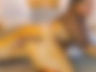 AnnieWolf's Live Sex Cam Show