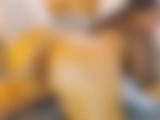 AnnieWolf's Live Sex Cam Show