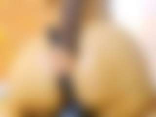 AnnieWolf's Live Sex Cam Show