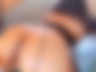 AnnieWolf's Live Sex Cam Show