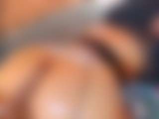 AnnieWolf's Live Sex Cam Show