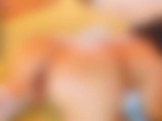 Live cam show with AnnieWolf - Sexwebcam Black on Big Tits
