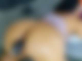 AnnieWolf's Live Sex Cam Show