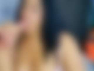 Live cam show with AnnieWolf - Dildo Or Vibrator on Camsoda
