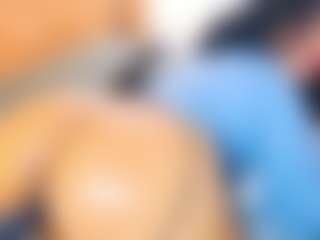 AnnieWolf's Live Sex Cam Show
