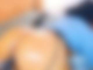 AnnieWolf's Live Sex Cam Show