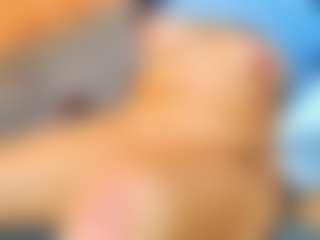 AnnieWolf's Live Sex Cam Show