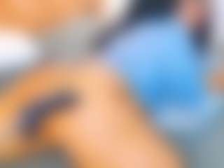 AnnieWolf's Live Sex Cam Show