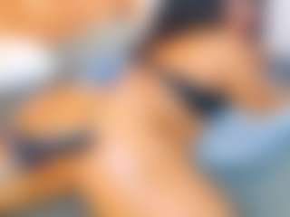 AnnieWolf's Live Sex Cam Show