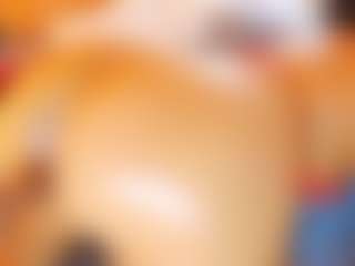Live cam show with AnnieWolf - Sexy on Camsoda