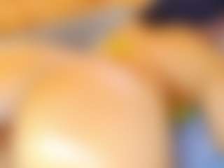 AnnieWolf's Live Sex Cam Show