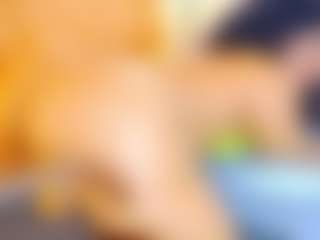 AnnieWolf's Live Sex Cam Show