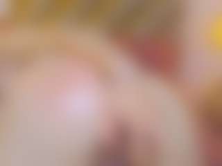 Live cam show with crazyorange - Gamer on Camsoda