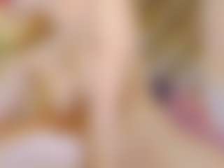 Live cam show with crazyorange - Strip Curvy on Livezox