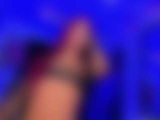 Live cam show with SachaPink - Black Hair on Gym Cam Girls