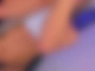 Live cam show with SachaPink - Teen (18+) on Camsoda