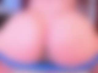Shantall-777's Live Sex Cam Show