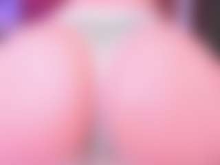 Live cam show with Shantall-777 - No Drinking on StripNow