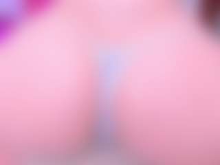 Live cam show with Nicky Love - Black Hair on liverealitysex.com