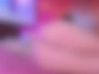 Live cam show with Nicky Love - No Drinking on luckytryst.com