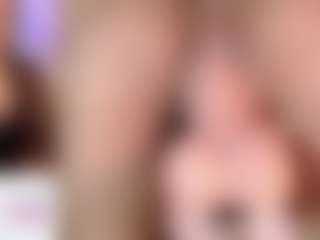 CookiesAndBoots's Live Sex Cam Show
