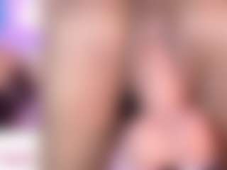 CookiesAndBoots's Live Sex Cam Show