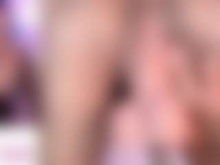 CookiesAndBoots's Live Sex Cam Show