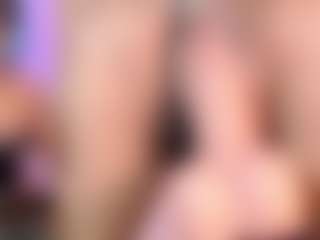 CookiesAndBoots's Live Sex Cam Show
