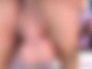 CookiesAndBoots's Live Sex Cam Show