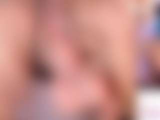 CookiesAndBoots's Live Sex Cam Show