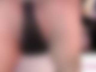 CookiesAndBoots's Live Sex Cam Show