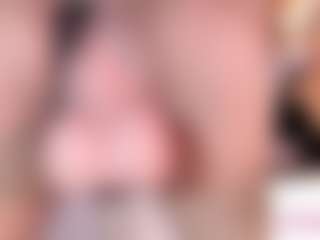 CookiesAndBoots's Live Sex Cam Show