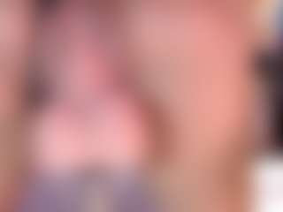 Live cam show with CookiesAndBoots - Gagging on crypto-cams