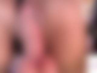 CookiesAndBoots's Live Sex Cam Show