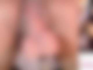 CookiesAndBoots's Live Sex Cam Show