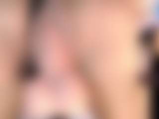 CookiesAndBoots's Live Sex Cam Show