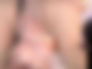CookiesAndBoots's Live Sex Cam Show